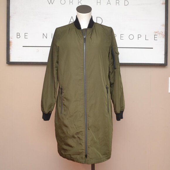 Michael Kors Women's Lined Trench Coat Pre Owned Excellent Condition MED - Picture 2 of 7